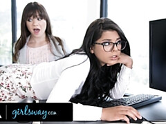 Большая жопа, Пальцем, Хд, Лесбиянка, Киски, Юбки, Тату, Сиськи