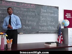 Verga grande, Negro, Rubia, Universitaria, Universidad, Interracial, Maestra, Uniforme