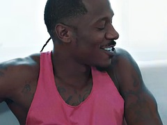 Verga grande, Mamada, Corridas, Ébano, Gay, Pajear, Interracial, Tatuaje