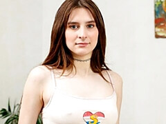18 jahre, Arsch, Masturbation, Natürlichen titten, Rotschopf, Dürr, Entkleiden, Titten