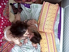 Leie, Paar, Frau, Französisch, Lesbisch, Orgasmus, Weibliche ejakulation