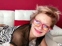 Amateur, Femelle, Doigter, Nue  à poil, Chatte, Cheveux courts, Solo, Webcam