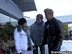 Grosser schwanz, Grosse titten, Blasen, Doppelpenetration, Hardcore, Reif, Mutti, Realität