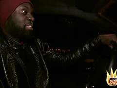 Schönheit, Grosser schwanz, Vollbusig, Spermaladung, Süss, Kehlenfick, Im freien, Tätowierung