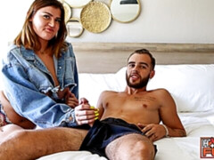 ベッドルーム, デカ尻, デカチン, デカパイ, フェラチオ, 茶髪の, バック, オナニー