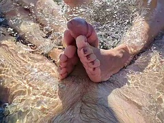 Amateur, Pies, Fetiche, Sexo duro, Al aire libre, Piscina, Ducha, Trio