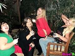 18 летние, Жопа, Лесбиянка, Лизание, Мастурбация, Киски, Бритые, Стриптизерша