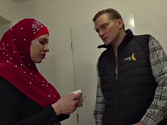 Arabe, Sucer une bite, Tchèque, Branlette thaïlandaise, Hard, Mère que j'aimerais baiser