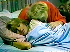 Chambre à dormir, Gros cul, Grosse bite, Blonde, Sucer une bite, Seins naturels, Adolescente, Nénés