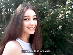 Amateur, Sucer une bite, Brunette brune, En levrette, Faciale, Fait maison, De plein air, Rugueux