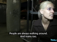 美女, 浴室, ブロンド, フェラチオ, 浮気者, 顔射, 公共, オマンコ