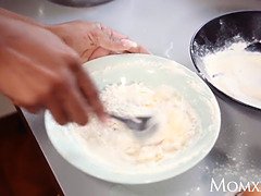 Sexy ebony MILF Kiki Minaj deepthroats and fucks
