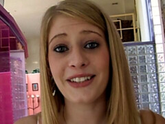 Amateur, Grosse bite, Blonde, Sucer une bite, En levrette, Seins naturels, Maigrichonne, Adolescente