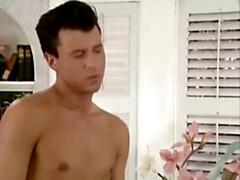 In den arsch, Grosse titten, Doppelpenetration, Aufs gesicht abspritzen, Gruppensex, Lingerie, Orgie, Vintage