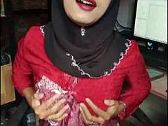 Enthousiasteling, Arabisch, Travestiet, Fetisj, Hakken, Indonesisch, Shemale, Tiener