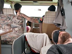 Anaal, Grote lul, Pijpbeurt, Auto, Sperma shot, Buiten, Doordringend, Tatoeage