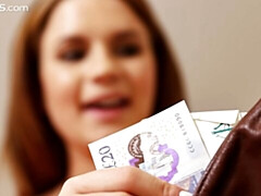 Gros cul, Grosse bite, Gros seins, Sucer une bite, En levrette, Rousse roux, Maigrichonne, Adolescente