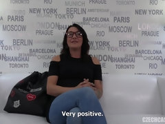 Leie, Arsch, Vorstellungsgespräch, Blasen, Braunhaarige, Tschechisch, Pov, Dusche