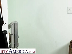 Amerikanisch, Grosser arsch, Grosse titten, Hardcore, Reif, Milf, Muschi, Titten