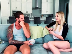 Grote kont, Blond, Hondjeshouding, Vingeren, Likken, Kut duiken, Kousen, Tiener