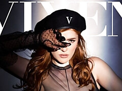 18 ans, Gros cul, Grosse bite, Sucer une bite, En levrette, Seins naturels, Rousse roux, Nénés