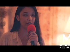 アジア人, 彼女, 妻