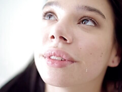 Blasen, Braunhaarige, Hundestellung, Küssen, Lecken, Muschi, Rasiert, Dürr