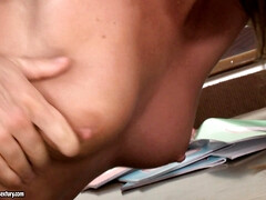 Hardcore, Ungarisch, Natürlichen titten, Muschi, Schulmädchen, Rock