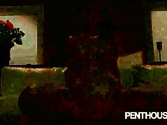 Grosse titten, Blasen, Vollbusig, Hardcore, Lecken, Natürlichen titten, Muschi, Rasiert