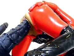 Chica, Consolador, Extremo, Penetracion con puños, Abierta, Masturbación, Solo, Strapon
