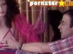 Verga grande, Tetona, Clásico, Penetracion con dedos, Lamidas, Madres para coger, Coño, Retro