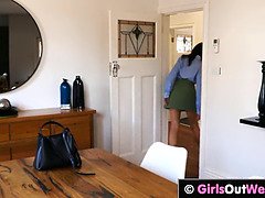 Amateur, Face assise, Doigter, Hd, Lesbienne, Léchez, Chatte, Nénés