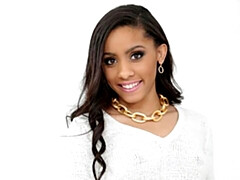 Gros cul, Grosse bite, Sucer une bite, Brunette brune, Noir ébène, Seins naturels, Adolescente, Nénés