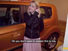 Leie, Grosser schwanz, Auto, Tschechisch, Hardcore, Natürlichen titten, Pov, Titten