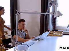 Rubia, Mamada, Madura, Maduro, Madres para coger, Mamá, Tetas naturales, Realidad