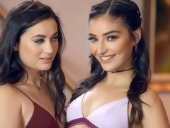 Kont, Gapende, Masturbatie, Geschoren, Mager, Klap, Tiener, Tieten likken