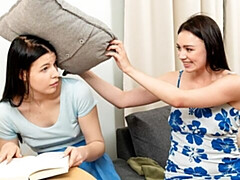 Eva Murkovski and Cherry Wise are enjoying lesbian games