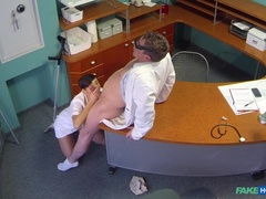 Blasen, Spermaladung, Fingern, Handjob, Krankenschwester, Büro, Muschi, Titten