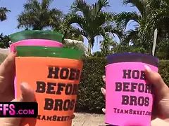 Бикини, Черные, Минет, Вчетвером, Хд, Оргии, Молоденькие, Сиськи