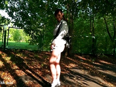 Kont, Grote mammen, Bruinharig, Rondborstig, Openbaar, Kut duiken, Alleen, Tieten likken