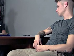 Zak Bishop robbery suspect fucked hard by officer