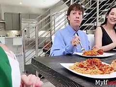 Grosse titten, Betrug, Geile alte tussi, Hd, Milf, Muschi