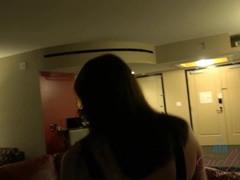 Amateur, Mamada, Morena, Corridas faciales, Tacones, Pov, Falda, Tetas