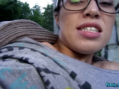 Amateur, Mamada, Corrida, Dinero, Al aire libre, Pov, Público