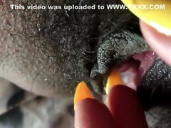 Amateur, Clásico, Linda, Peludo, Orgasmo, Orinar, Solo, Tetas