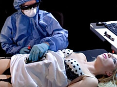 18 jahre, Grosser arsch, Grosser schwanz, Blondine, Blasen, Arzt, Dürr, Jungendliche (18+)