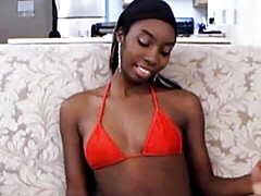 18 años, Amateur, Culo, Morena, Tetas naturales, Estriptis, Adolescente, Tetas