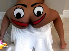 Amateur, Cul, Gros seins, Noire, Brunette brune, Chatte, Réalité, Nénés