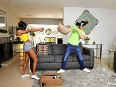 Cul, Blonde, Tir de sperme, Doigter, Hard, Maigrichonne, Chaussettes, Nénés