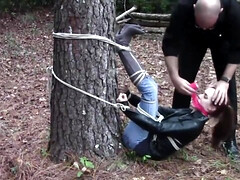 Kont, Bondage discipline sadomasochisme, Pijpbeurt, Gebondenheid, Moeder die ik wil neuken, Tepels, Buiten, Kut duiken